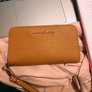 Michael Kors wallet